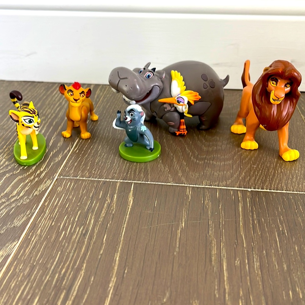 Lion Guard figurine playset